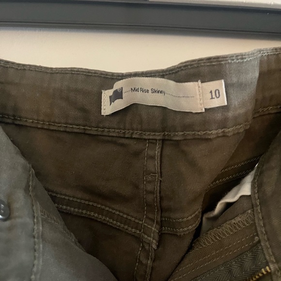 Levi forest green jeans - Picture 2 of 3